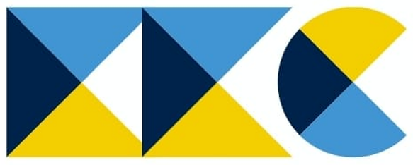 center an image in HTML